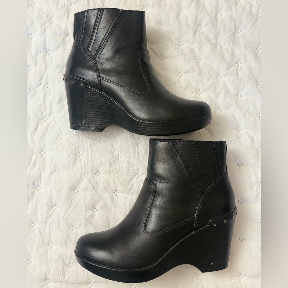 Dansko Faith Dark Black Leather Ankle Boots Wedge Heel Size EU 37 US 6.5-7 Comfy
